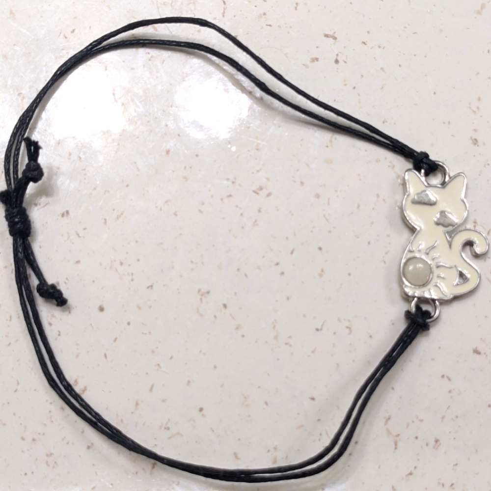 Hot Topic Sun Kitty Bracelet